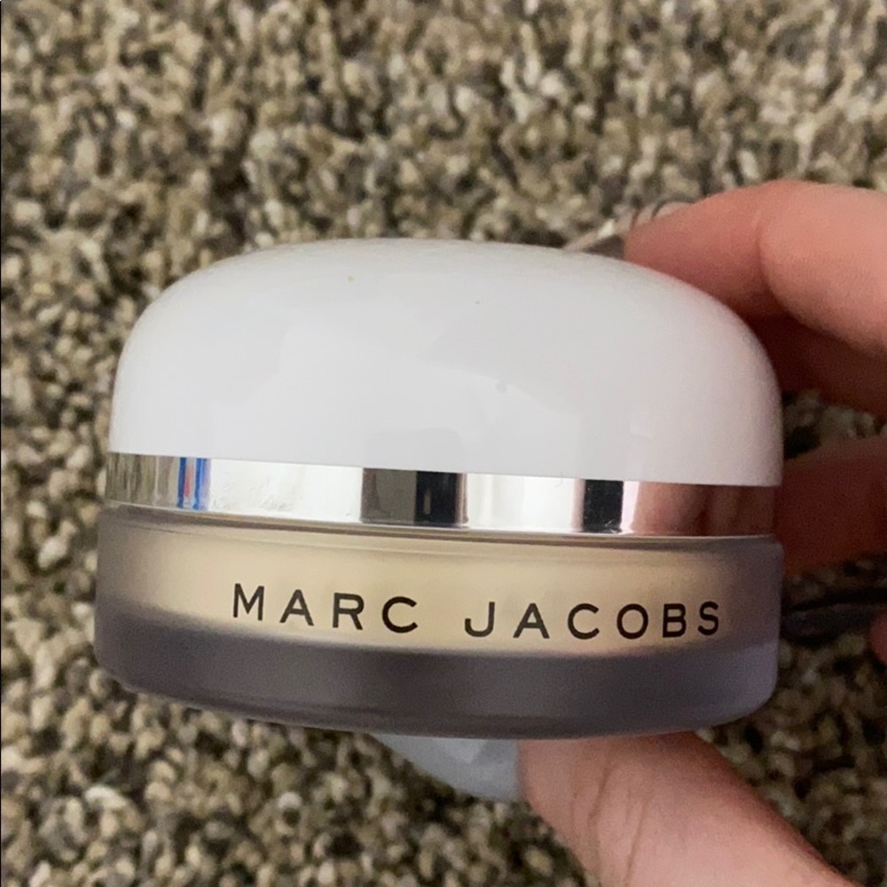 Marc jacobs perfecting coconut setting powder